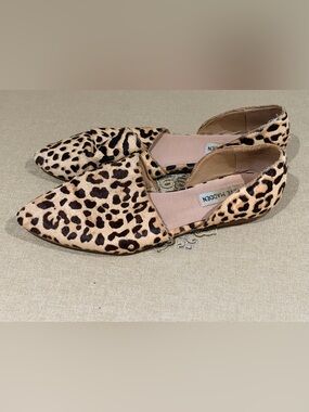 Steve Madden cow hair Leopard Print Flats - Tan and Black